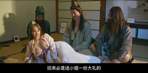 Con gà trống này to thật! Cô gái trẻ nóng bỏng nhỏ bé đấu với con cặc đen