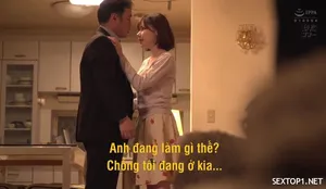 Cho người phụ nữ nhà bên trần chuồng ở nhờ vì bị người chồng đuổi ra khỏi nhà
