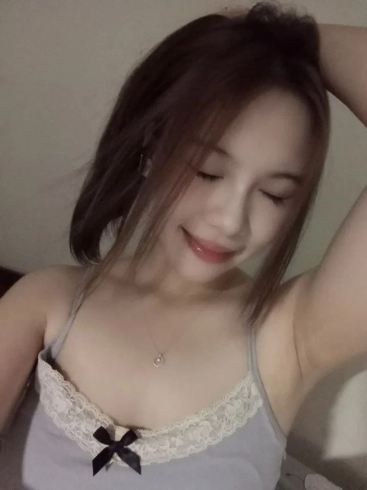 Chỉ chuối dài mới dám chơi doggy em này thôi