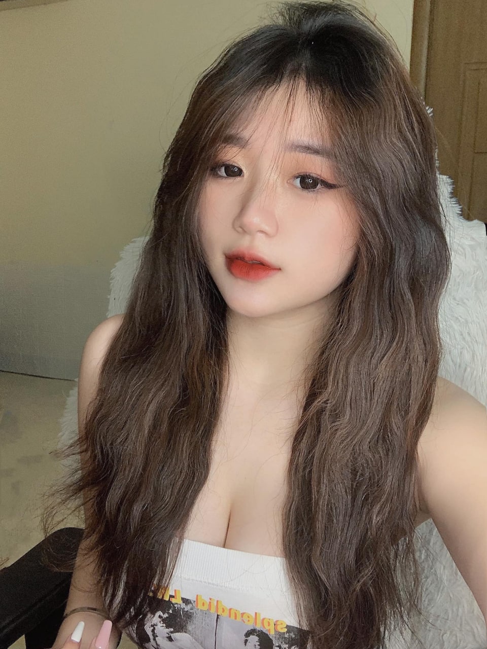 Em thư ký gạ tình cấp trên khi bị phát hiện clip sex trên mạng